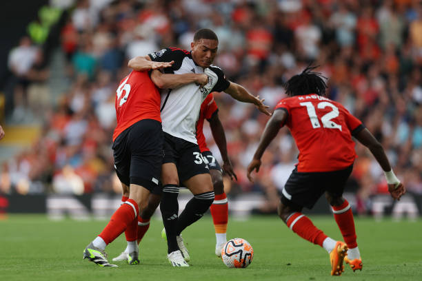 出售给巴塞 出售给巴塞