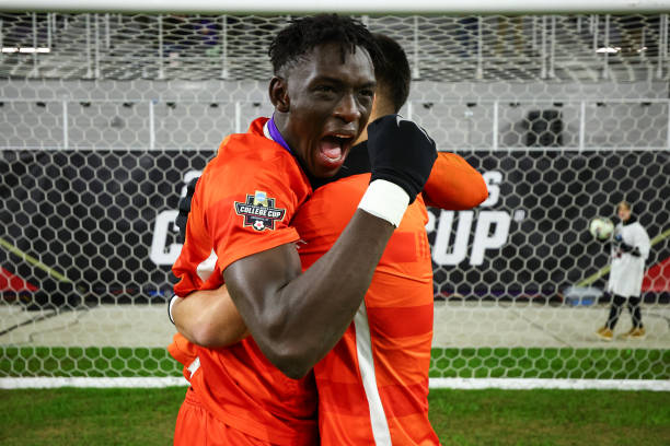 更让我们看 更让我们看